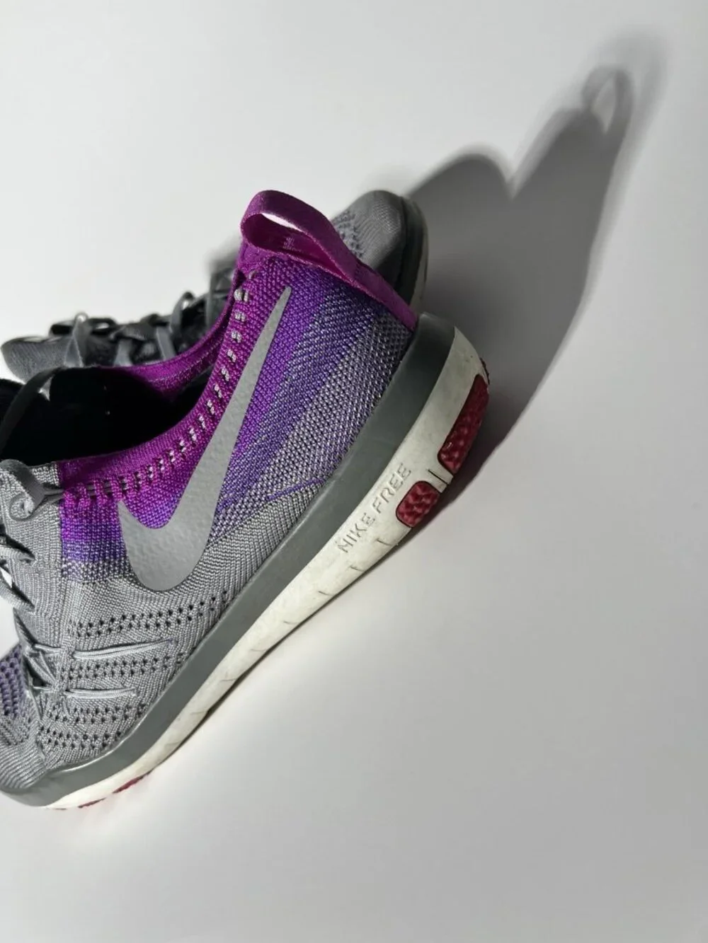 Nike Free Focus Flyknit Training Shoes Gray Purple Women’s 7.5 844817-003